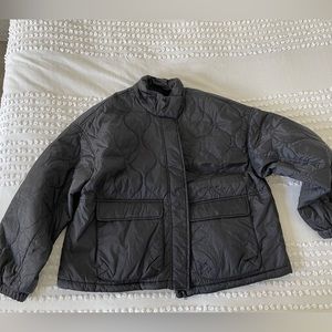 Packable Oversized Water-resistant Quilted Jacket Size L, Black